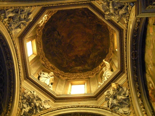 Soffitto della Cupola della Cappella della Madonna del Fuoco nel Duomo di Forl